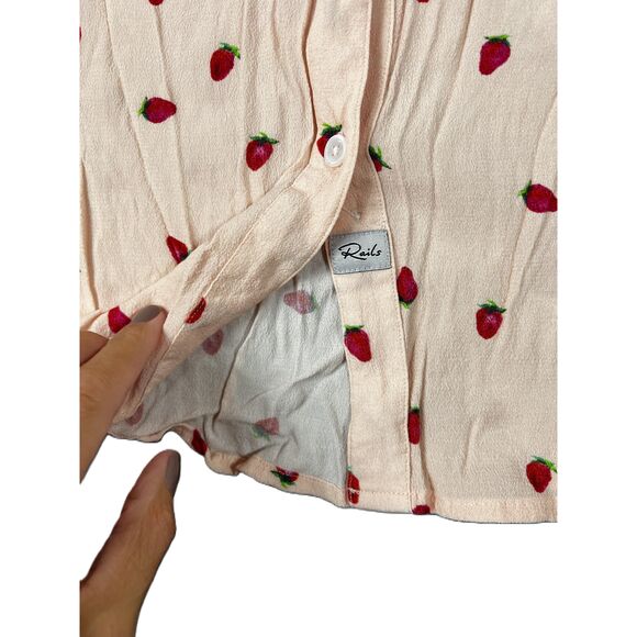 Rails Pink Strawberry Print Long Sleeve Button Up Womens Shirt Size Large - Picture 8 of 11